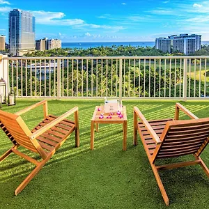 La Croix Honolulu